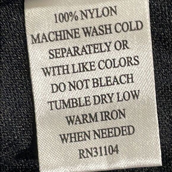 NWOT Madison Layered Abstract Yellow/Black Dress. Size S small 4/6 - Picture 9 of 10